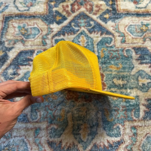 Vintage 80s Yellow Blank Trucker Hat - Picture 3 of 6